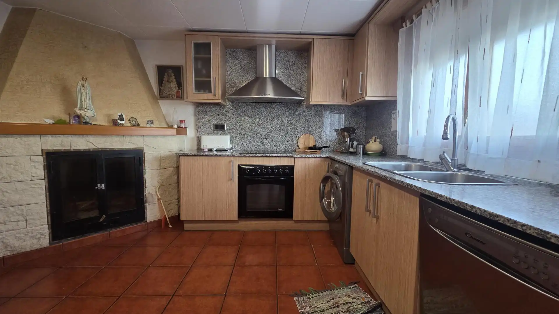 Cocina de Casa adosada en venta en Lleida con Calefacción