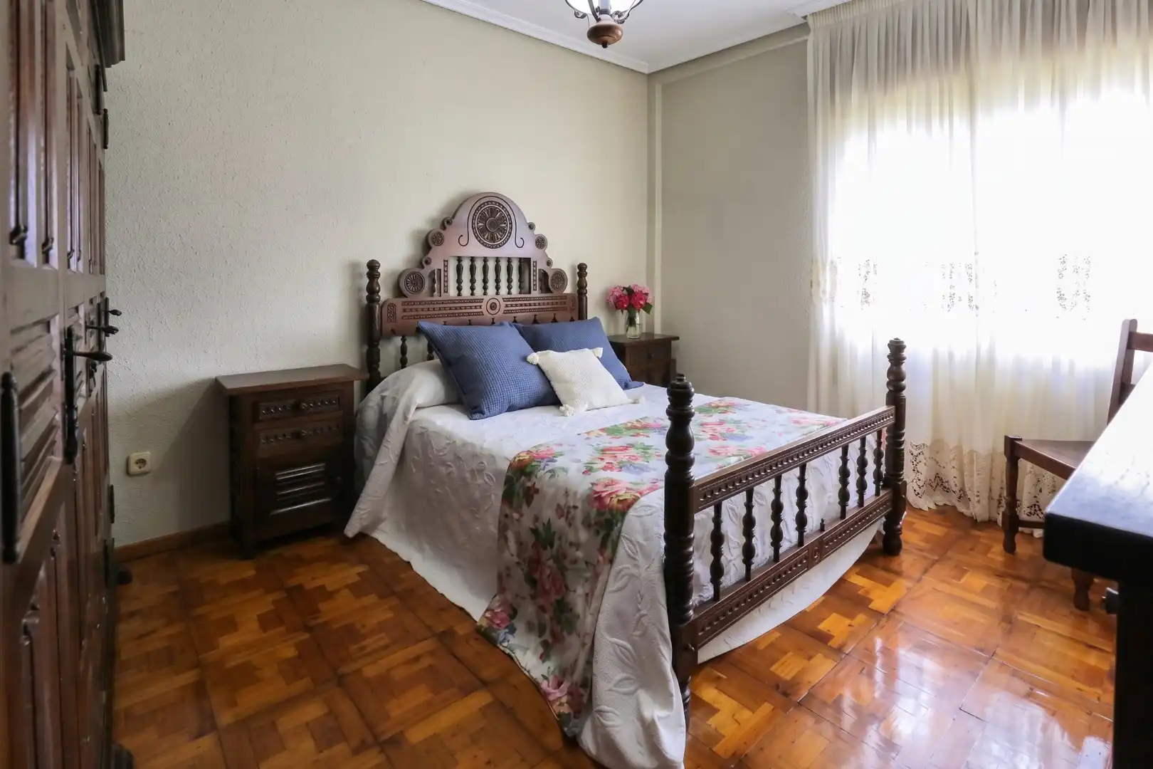 Habitación de Casa o chalet en venta en Reocín con Calefacción, Jardín privado y Terraza