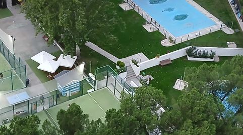 Foto 2 de Piso de alquiler en Calle de Caleruega, Costillares, Madrid Capital