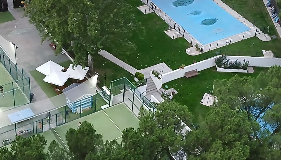 Piso de alquiler en Calle de Caleruega, Costillares - Imagen 2