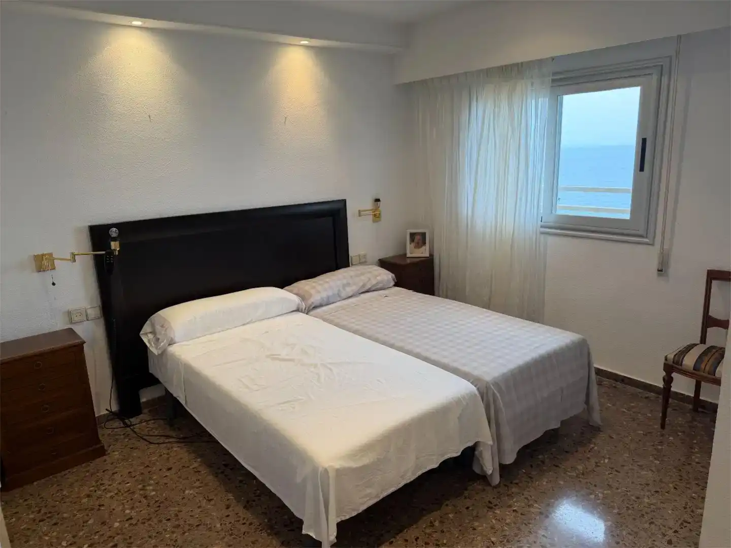 Dormitori de Apartament en venda en El Puig de Santa Maria amb Aire condicionat, Piscina i Balcó