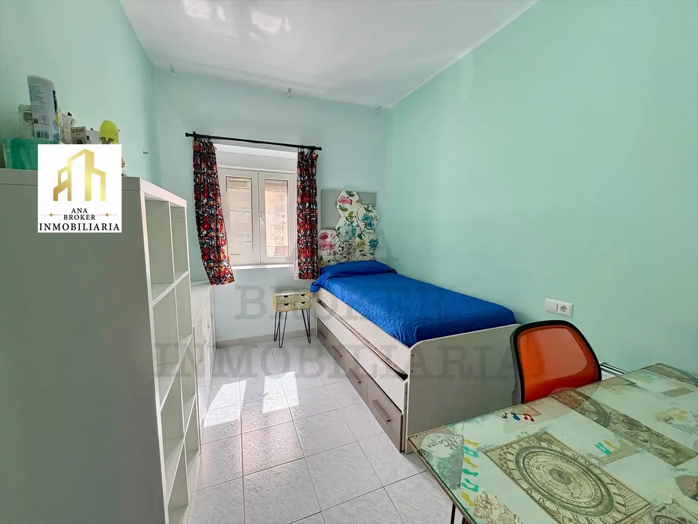 Bedroom of Flat for sale in Ronda  with Furnished