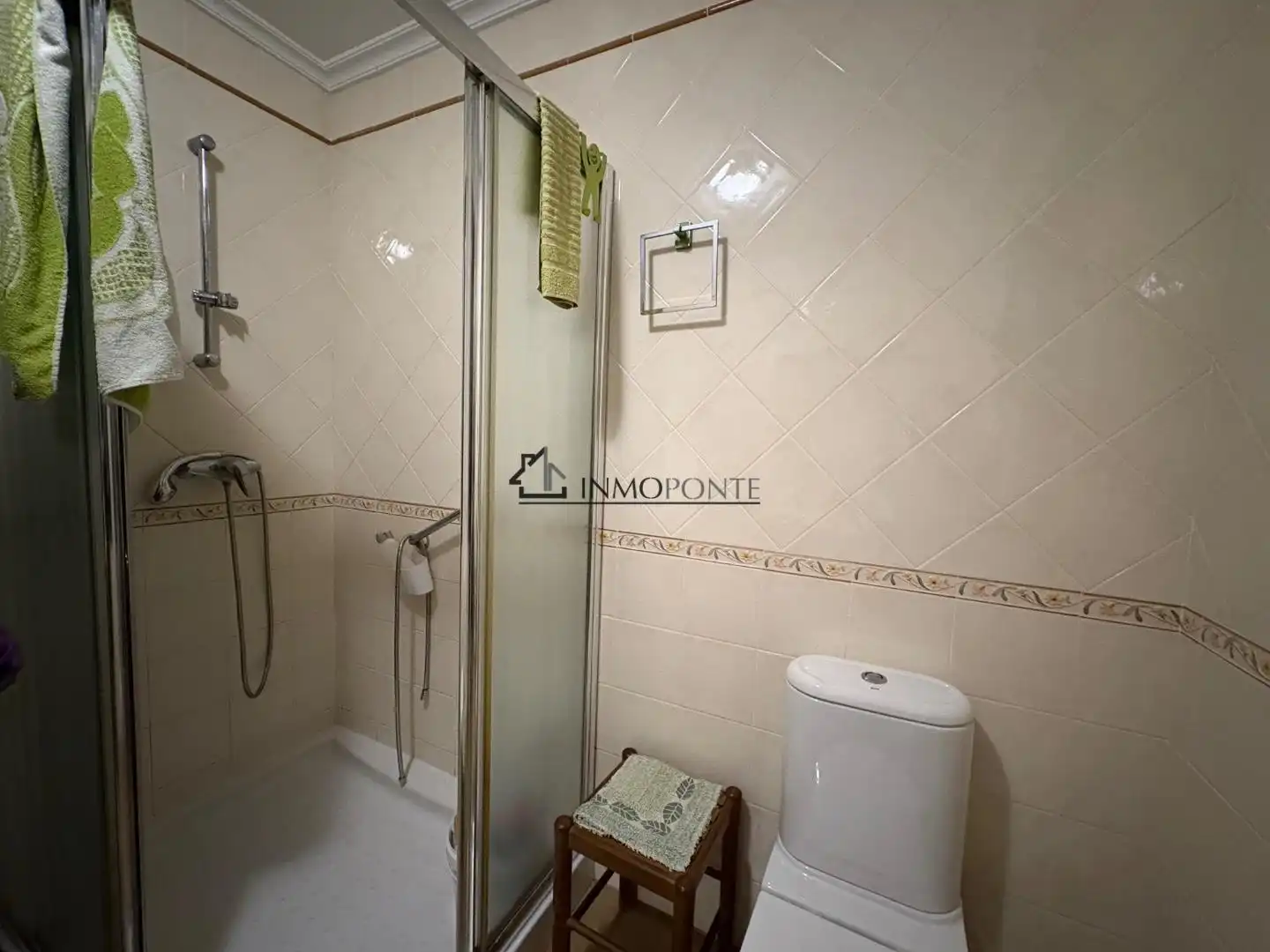 Bathroom of Houses for sale in Marín