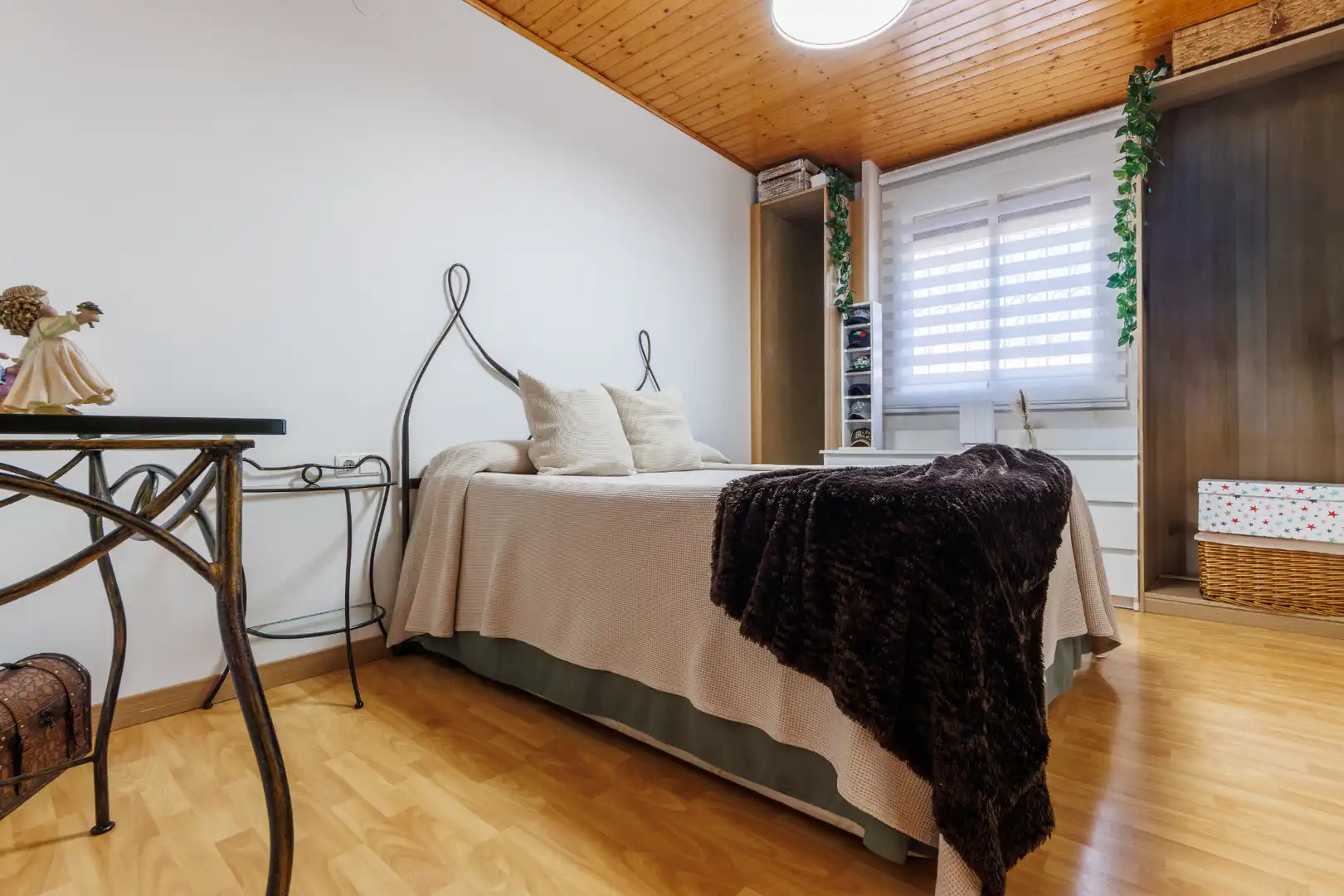 Bedroom of Houses for sale in El Catllar   with Air Conditioner, Private garden and Terrace