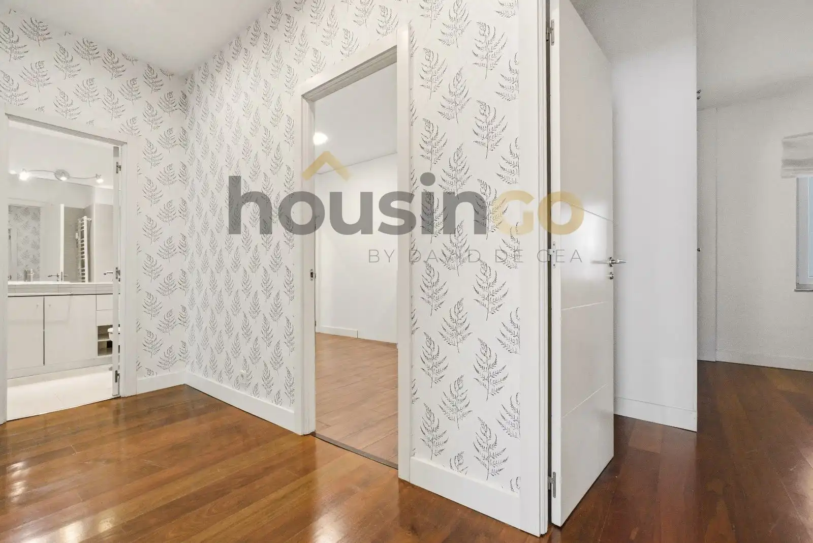 Bedroom of Flat for sale in Madrid  with Air Conditioner, Heating and Storage room