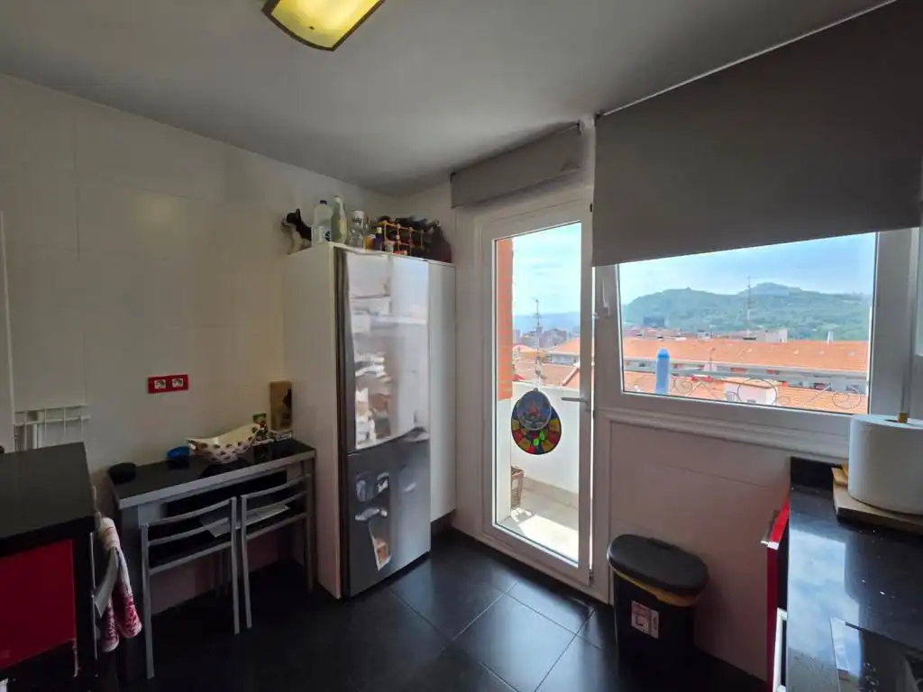 Küche von Wohnung zum Verkauf in Bilbao  mit Heizung und Terrasse