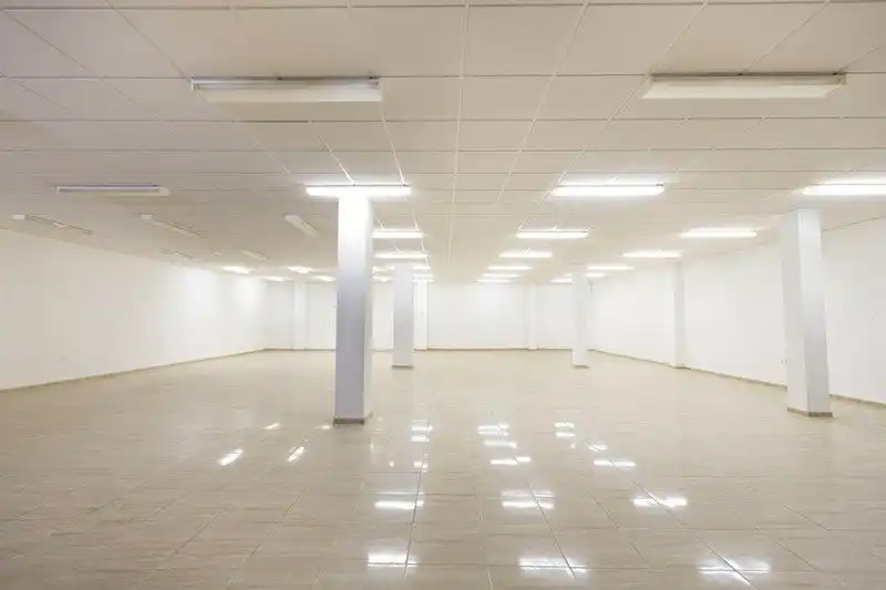 Business premises for sale in Calle Juan Carlos I, imagen 2