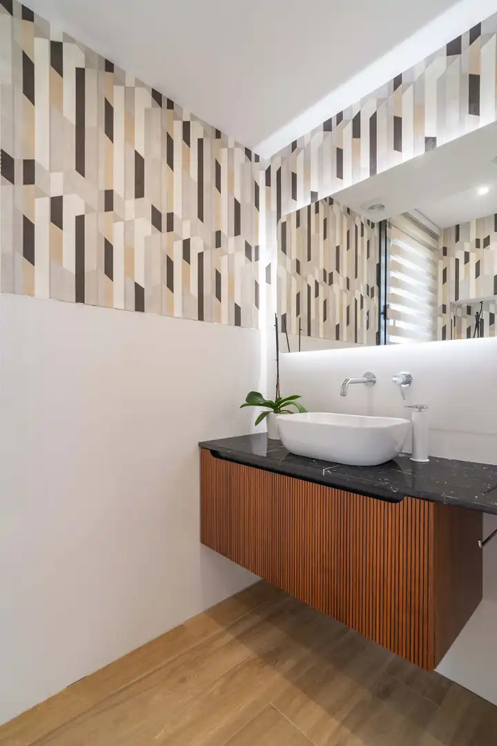Baño de Casa o chalet en venta en A Coruña Capital  con Calefacción y Jardín privado