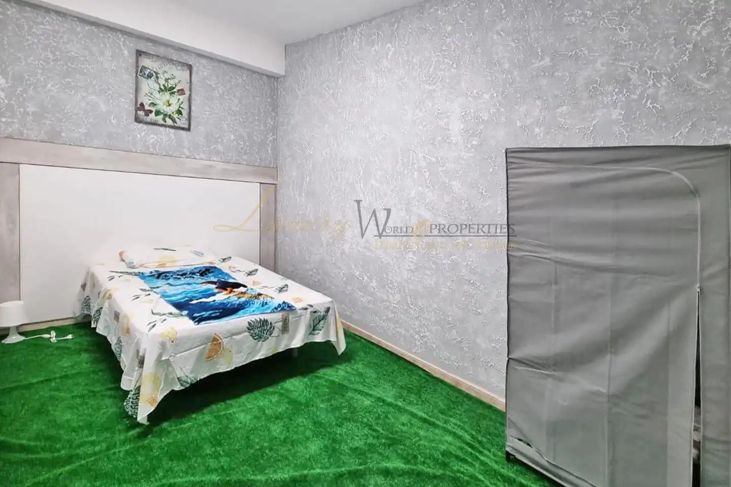 Bedroom of Commercial properties for sale in Arona  with Air Conditioner and Furnished