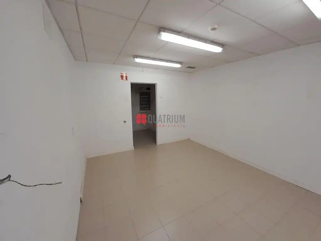 Local comercial de lloguer a Doutor Teixeiro, imagen 16
