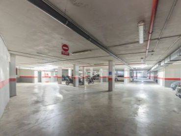 Garaje en Alquiler en Calle Racimo, 2 en Barrio del Centro