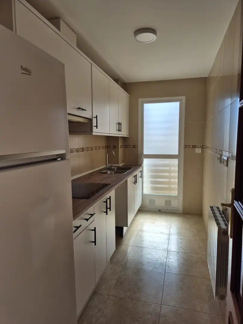 Flat with terrace to rent in Calle la Palmita 12, imagen 6