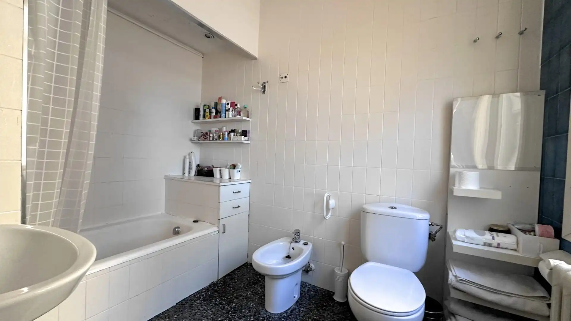 Baño de Casa o chalet en venta en Terrassa con Aire acondicionado, Calefacción y Jardín privado