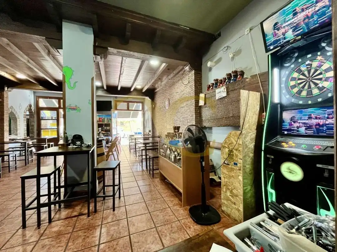 Local comercial en alquiler en Calle Ramón del Valle, imagen 7