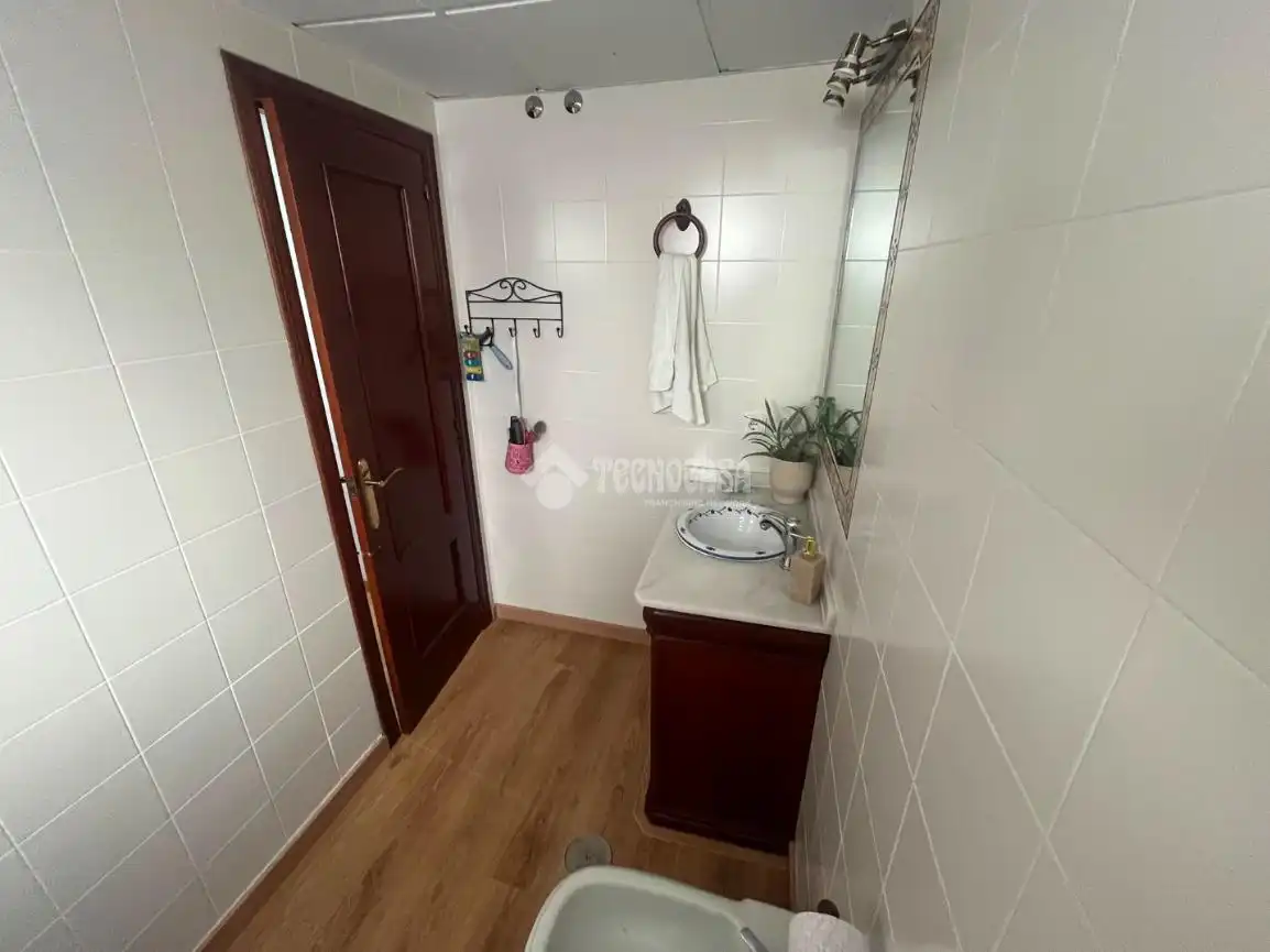 Bathroom of Flat for sale in Écija