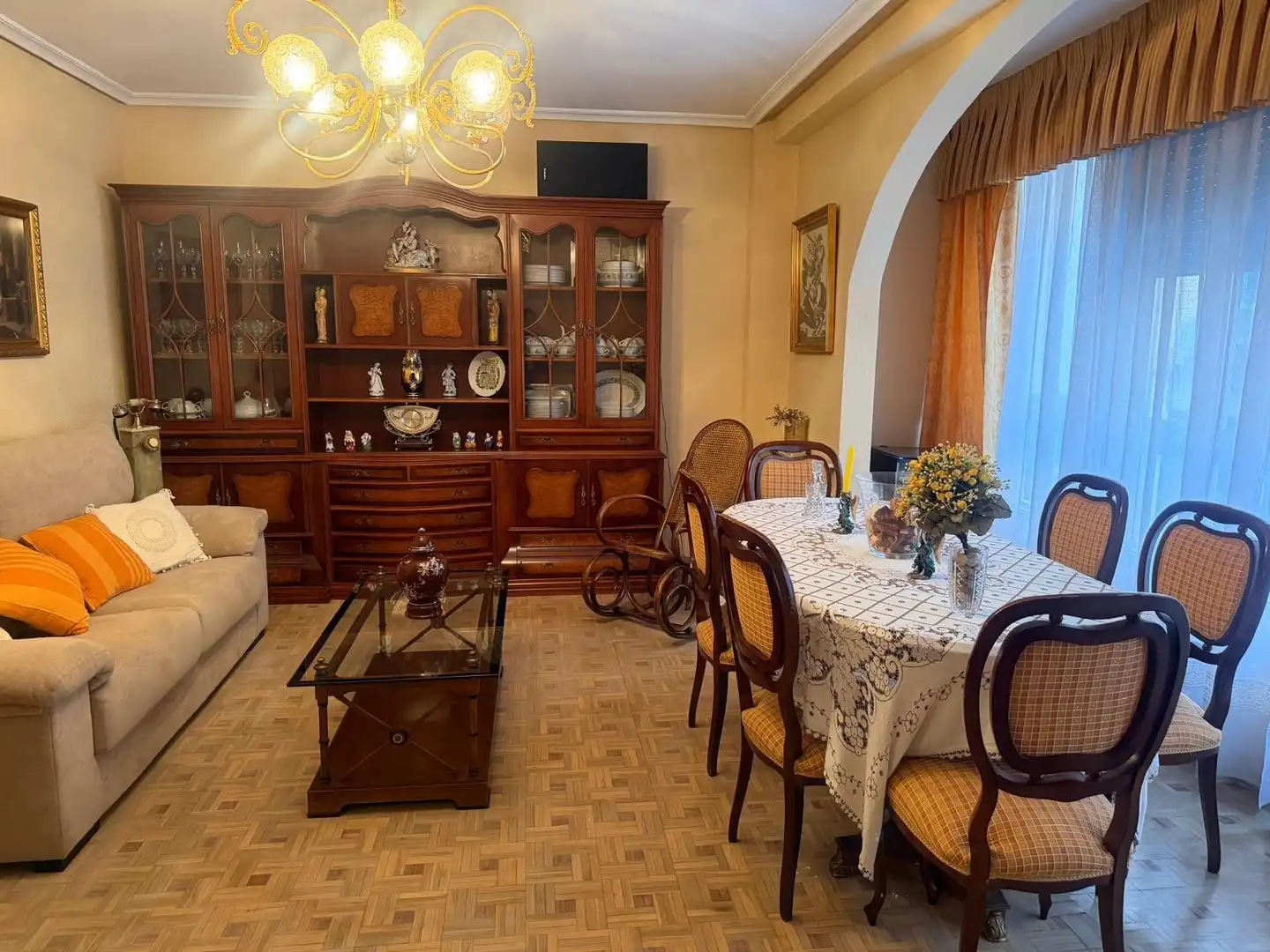 Comedor de Piso en venta en Cáceres con Aire acondicionado, Calefacción y Parquet