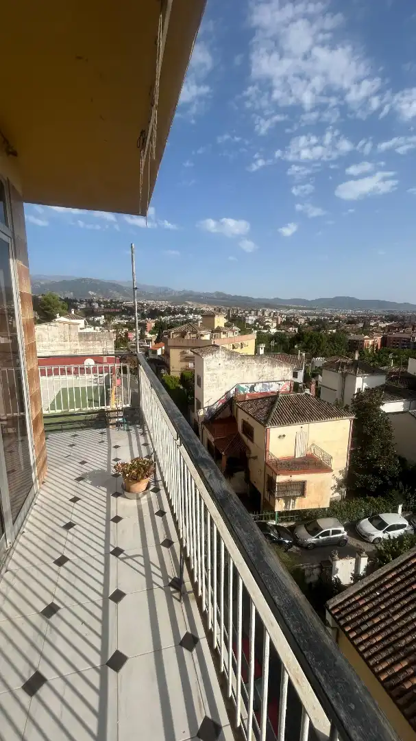Exterior view of Flat for rent in Granada  with Air Conditioner, Furnished and Washing machine