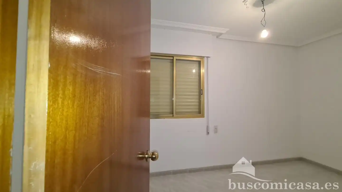 Wohnung zum Verkauf in Jódar mit Balkon