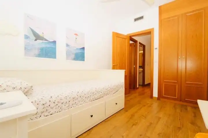 Einfamilien-Reihenhaus zur Miete in MALVA, Valterna