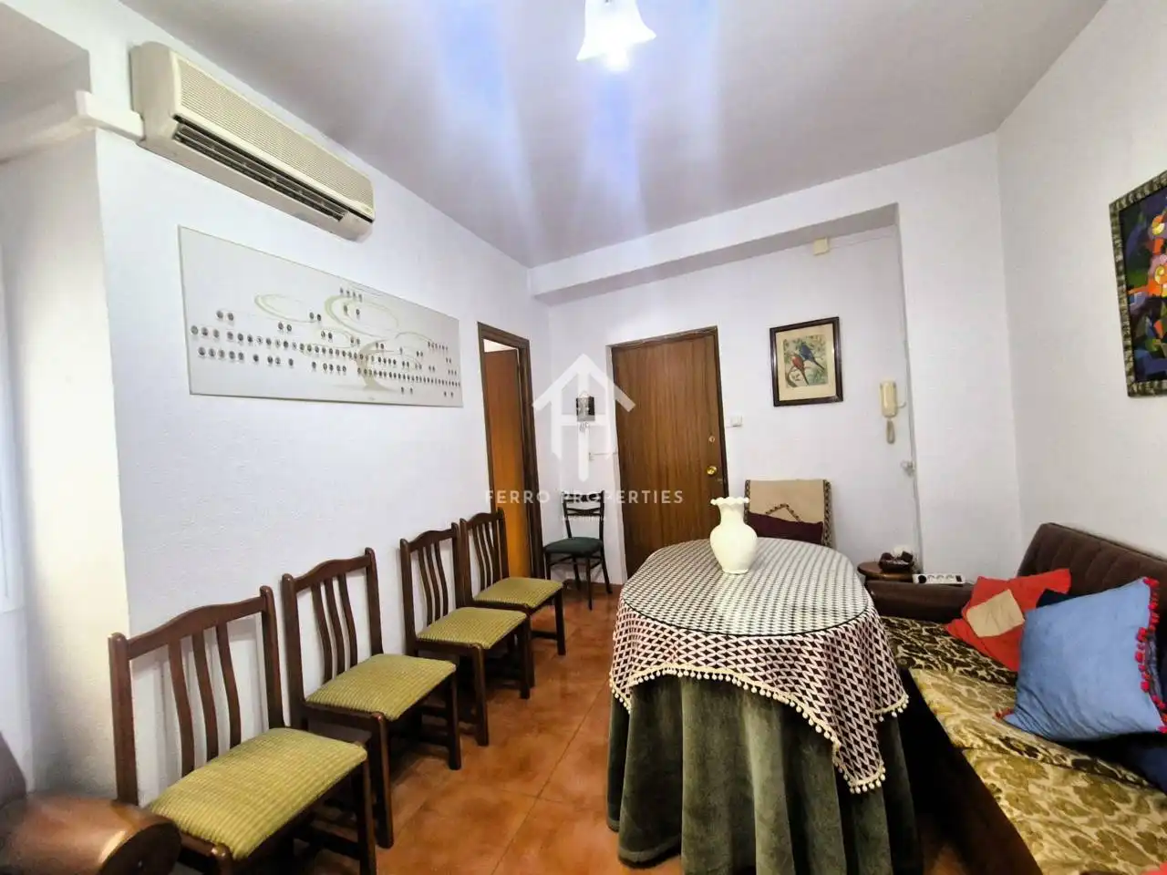 Haus oder Chalet zum Verkauf in Loja mit Klimaanlage, Terrasse und Möbliert