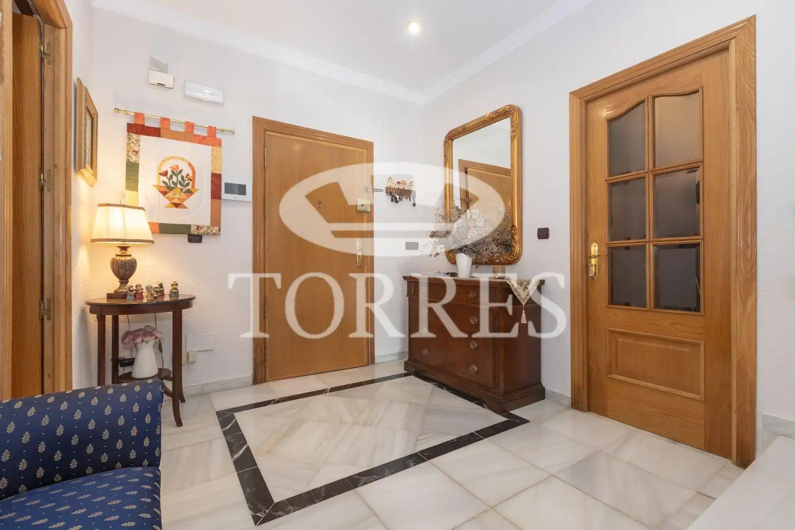 Haus oder Chalet zum Verkauf in Málaga mit Klimaanlage, Heizung und Privatgarten