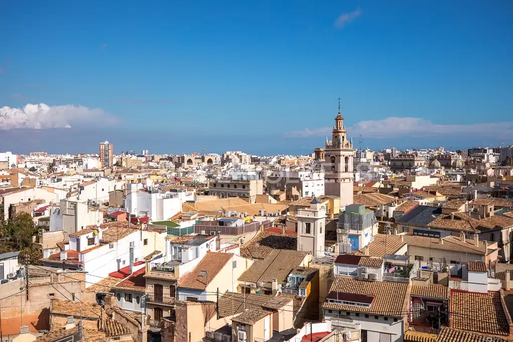 Exterior view of Flat for rent in Valencia  with Air Conditioner, Heating and Terrace