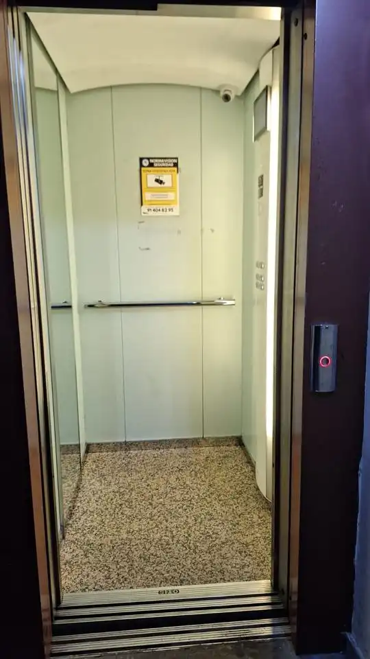 Garage for sale in Madrid