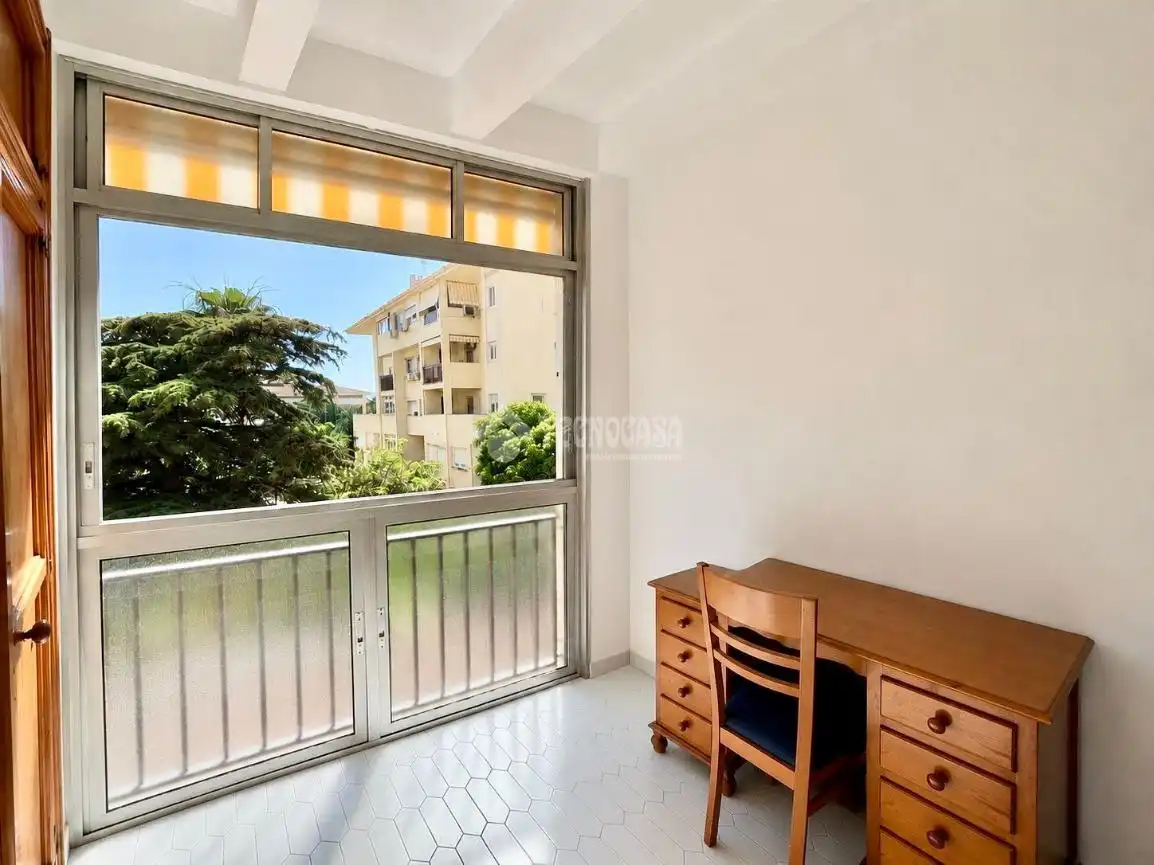 Bedroom of Flat for sale in Benalmádena  with Air Conditioner, Heating and Parquet flooring