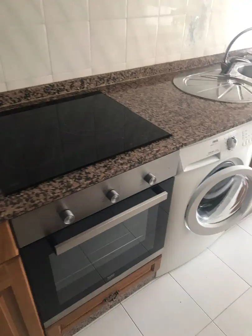 Piso de alquiler en Rúa de Santa Uxía de Ribeira, Campus Norte - San Caetano