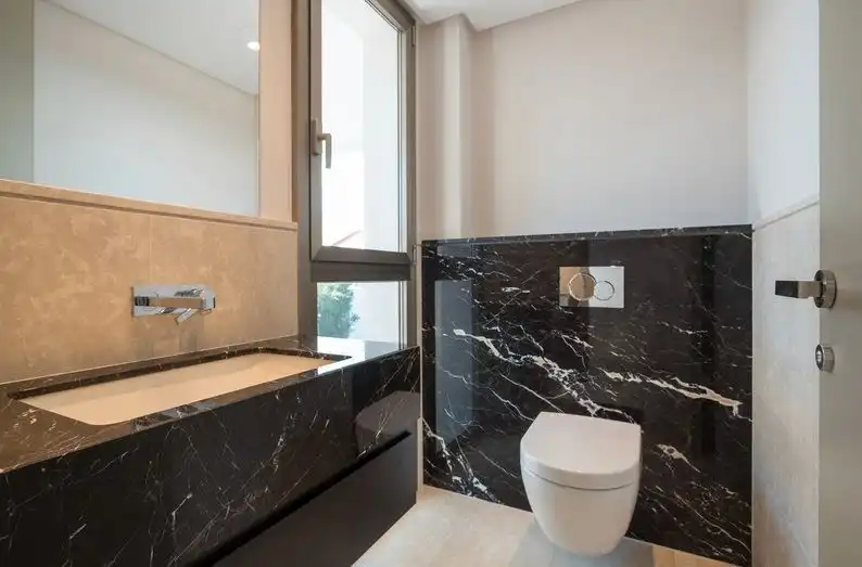 Bathroom of Houses for sale in Marbella  with Air Conditioner, Heating and Terrace