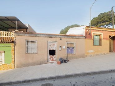 Villa zum Verkauf in Cmo Viejo Oriolet