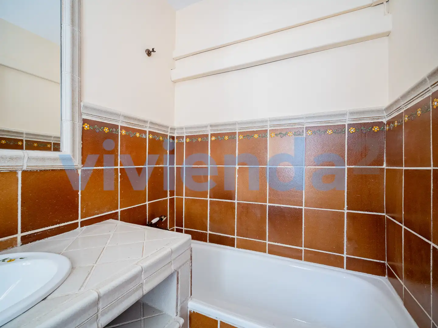 Badezimmer von Büro zur Miete in Madrid mit Klimaanlage, Heizung und Terrasse