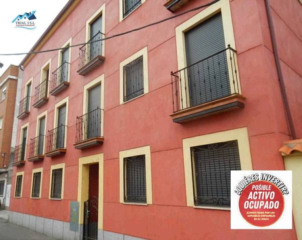 Dúplex en Venta en Calle de San Ginés en Tres Olivos - La Piedad