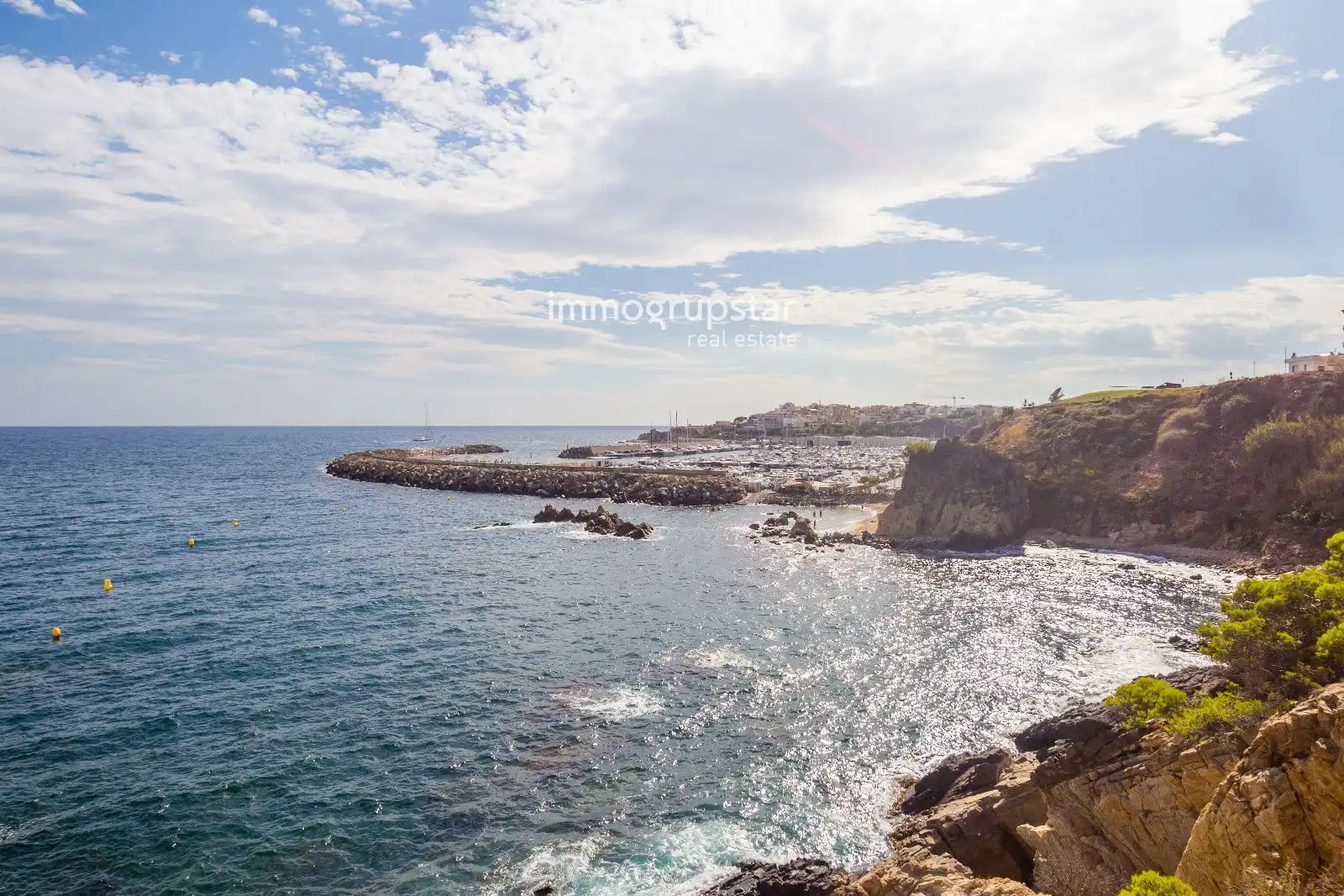 Vista exterior de Casa o xalet en venda en Palamós amb Aire condicionat, Calefacció i Terrassa