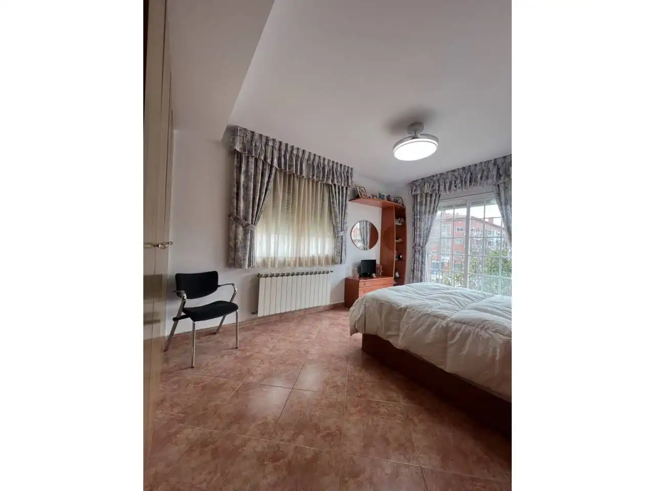 Habitación de Casa o chalet en venta en Granollers con Calefacción y Jardín privado
