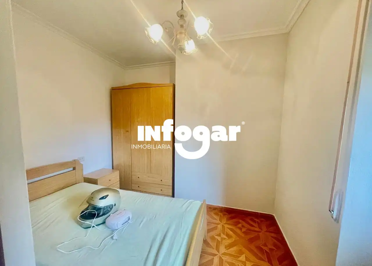 Dormitori de Casa o xalet en venda en Tomiño amb Jardí privat i Moblat