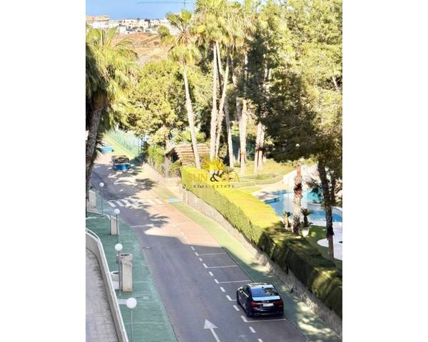 Piso en Alquiler en Campoamor