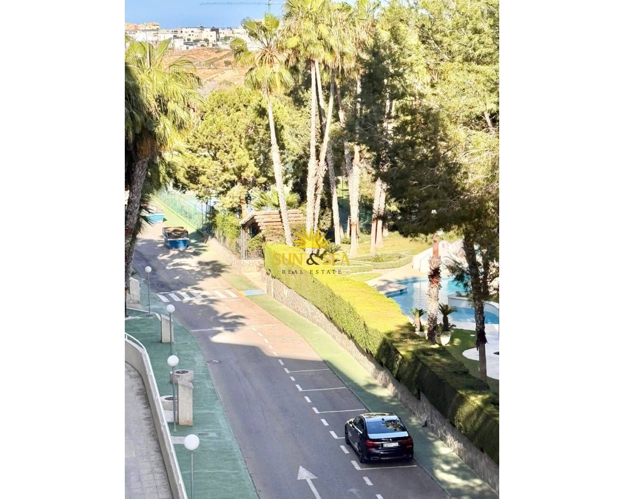 Vista exterior de Pis de lloguer en Orihuela amb Aire condicionat, Calefacció i Piscina