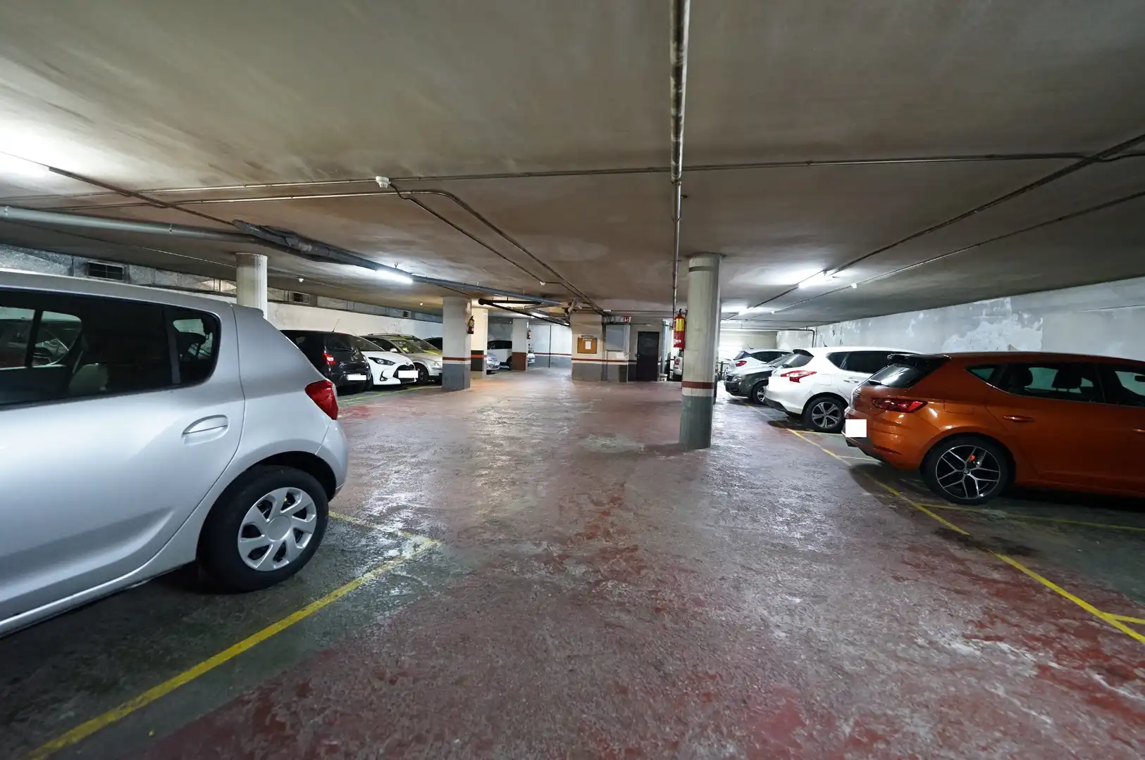 Einzelparkplatz mit Aufzug zum Verkauf in Carrer de Garcilaso 123, imagen 7
