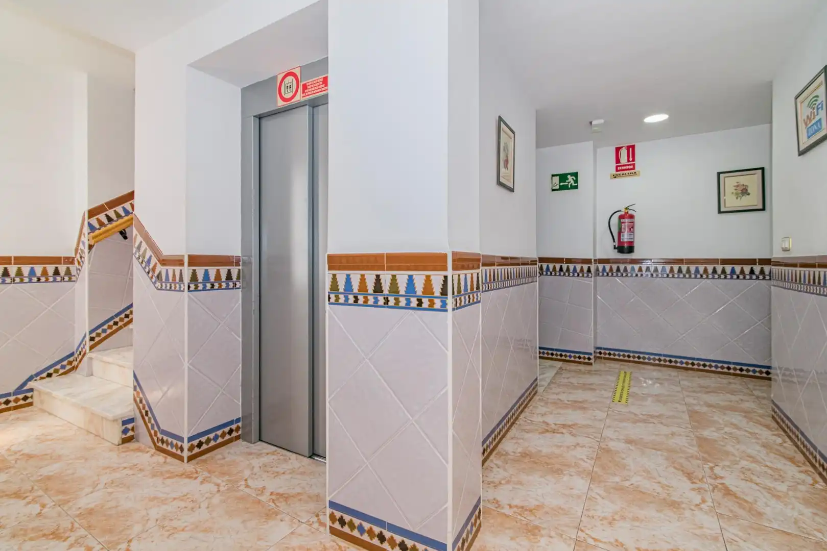 Gebäude zum Verkauf in Calle SAN ANTONIO (BAÑ), 10, Cortes y Graena