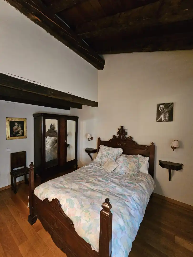 Dormitori de Casa o xalet en venda en Camprodon amb Moblat