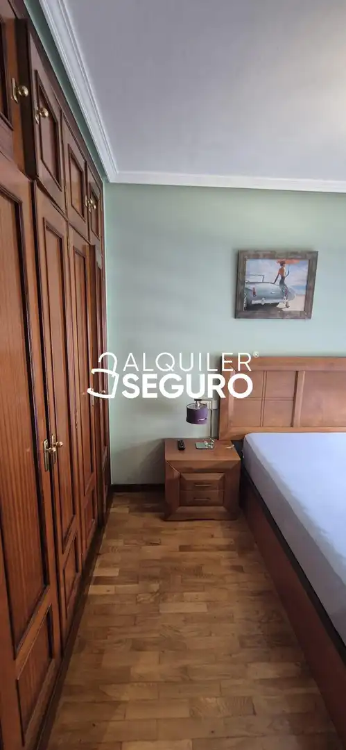 Schlafzimmer von Loft zur Miete in Oviedo  mit Heizung, Terrasse und Möbliert