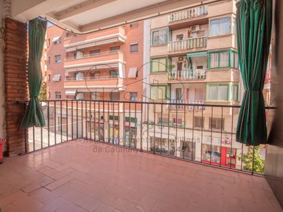 Exterior view of Flat for sale in Cerdanyola del Vallès  with Oven and Balcony