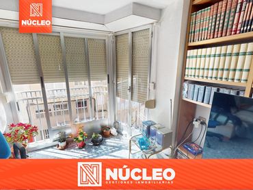 Wohnung mit Aufzug zum Verkauf in Carrer Reina Victoria