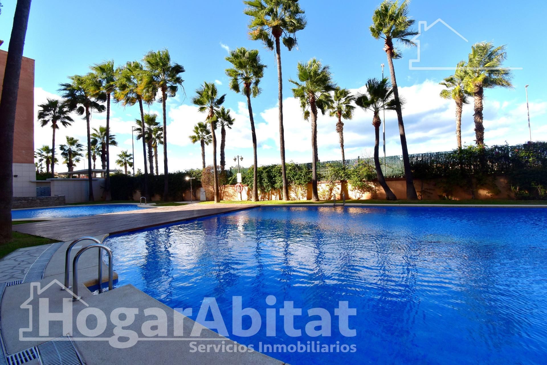 Piscina de Piso en venta en Dénia con Jardín privado, Terraza y Amueblado