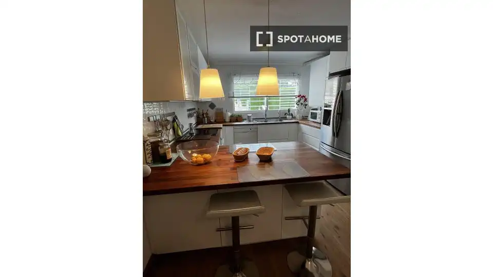 Kitchen of Flat for share in Petrer, Alicante