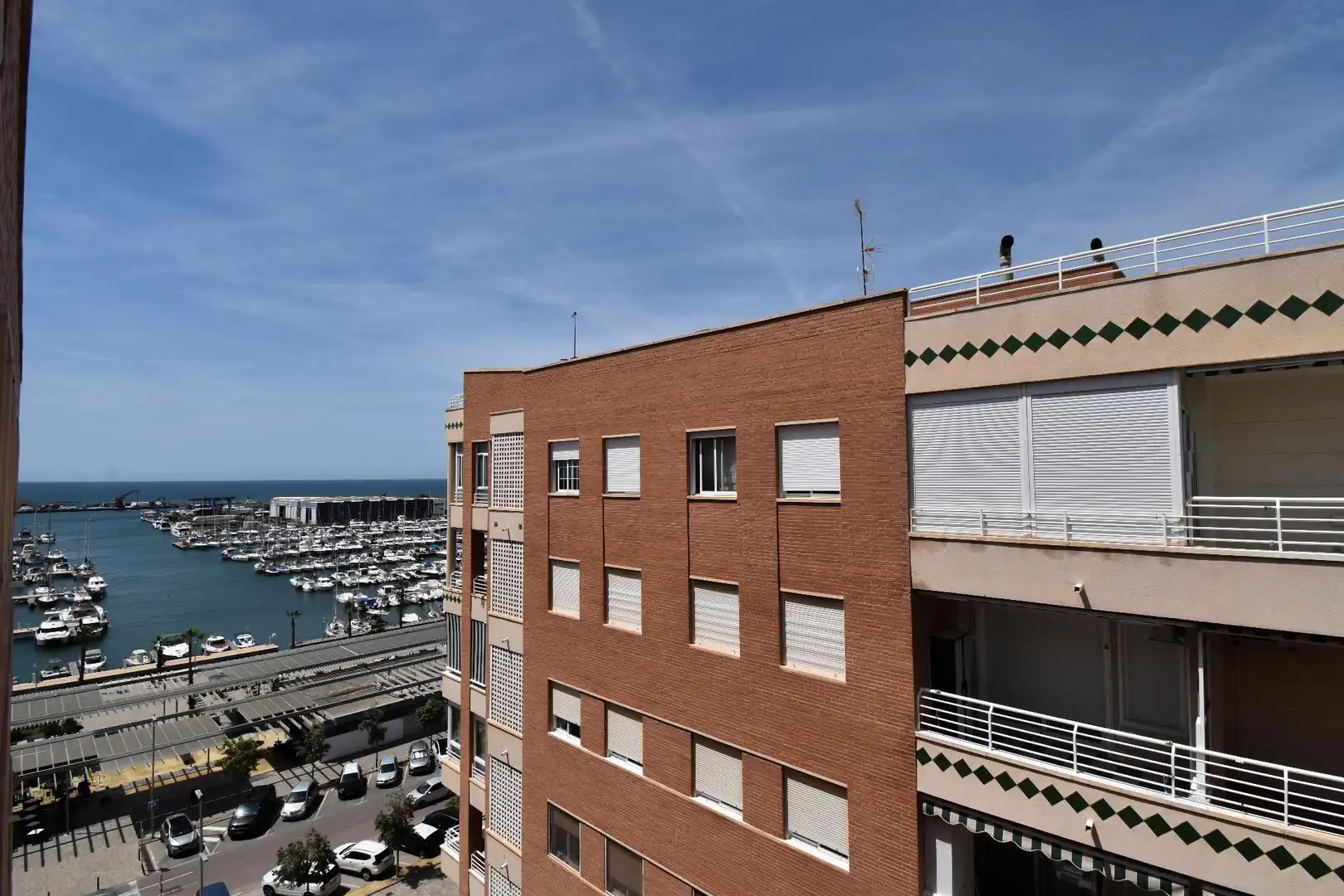 Vista exterior de Apartamento de alquiler en Santa Pola con Aire acondicionado, Calefacción y Terraza