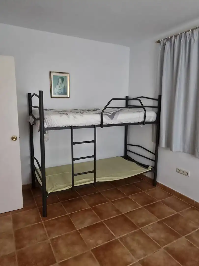 Dormitori de Casa o xalet en venda en Los Barrios