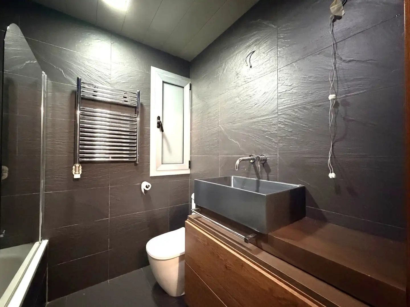 Baño de Piso en venta en Badalona con Aire acondicionado, Parquet y Horno