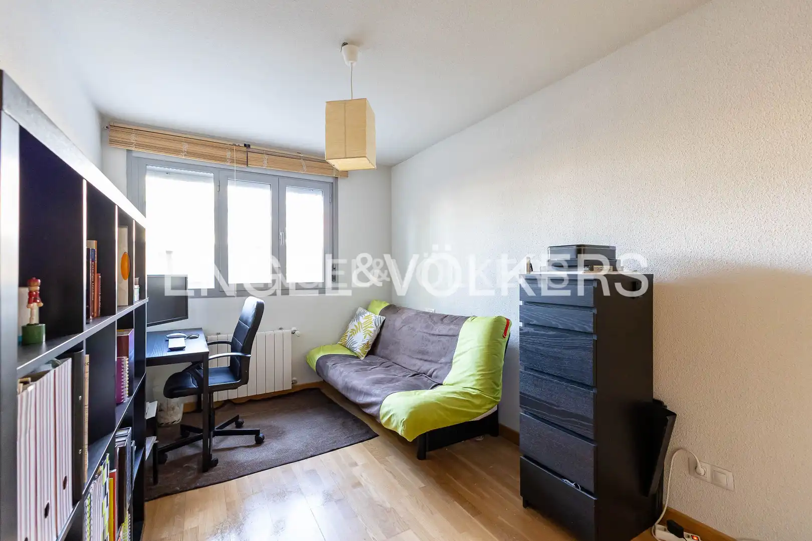 Habitación de Apartamento en venta en Paracuellos de Jarama con Calefacción, Jardín privado y Terraza